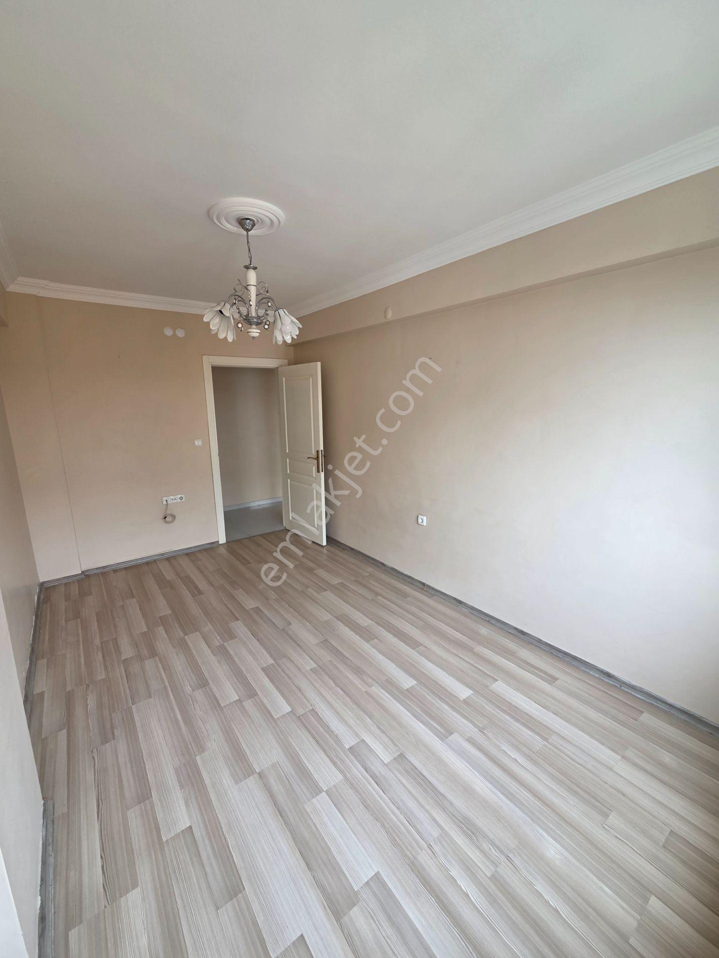 İstasyon Mahallesi Edirne Caddesinde Satılık 3+1 Daire - Görsel 10