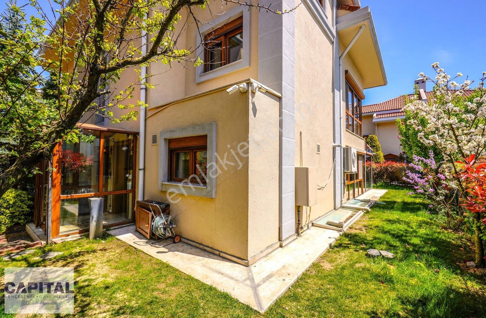 Bahçeşehir Kuzu Spradon Evleri Muhteşem Konumlu Fourlex Villa - Görsel 19