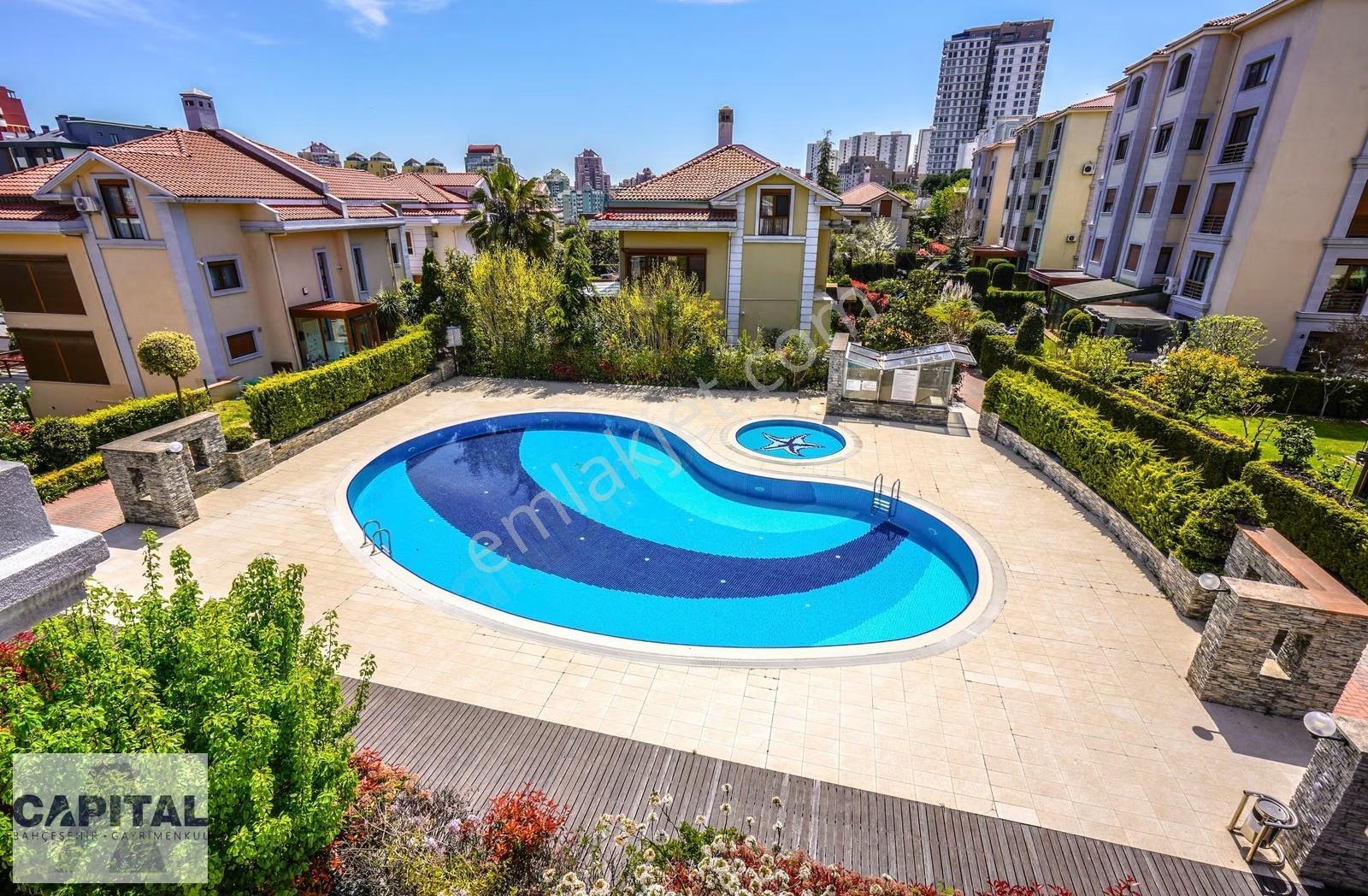 Bahçeşehir Kuzu Spradon Evleri Muhteşem Konumlu Fourlex Villa - Görsel 31