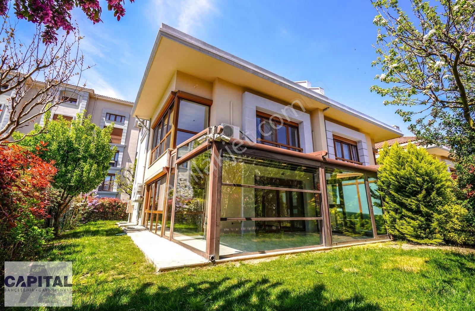 Bahçeşehir Kuzu Spradon Evleri Muhteşem Konumlu Fourlex Villa - Görsel 21