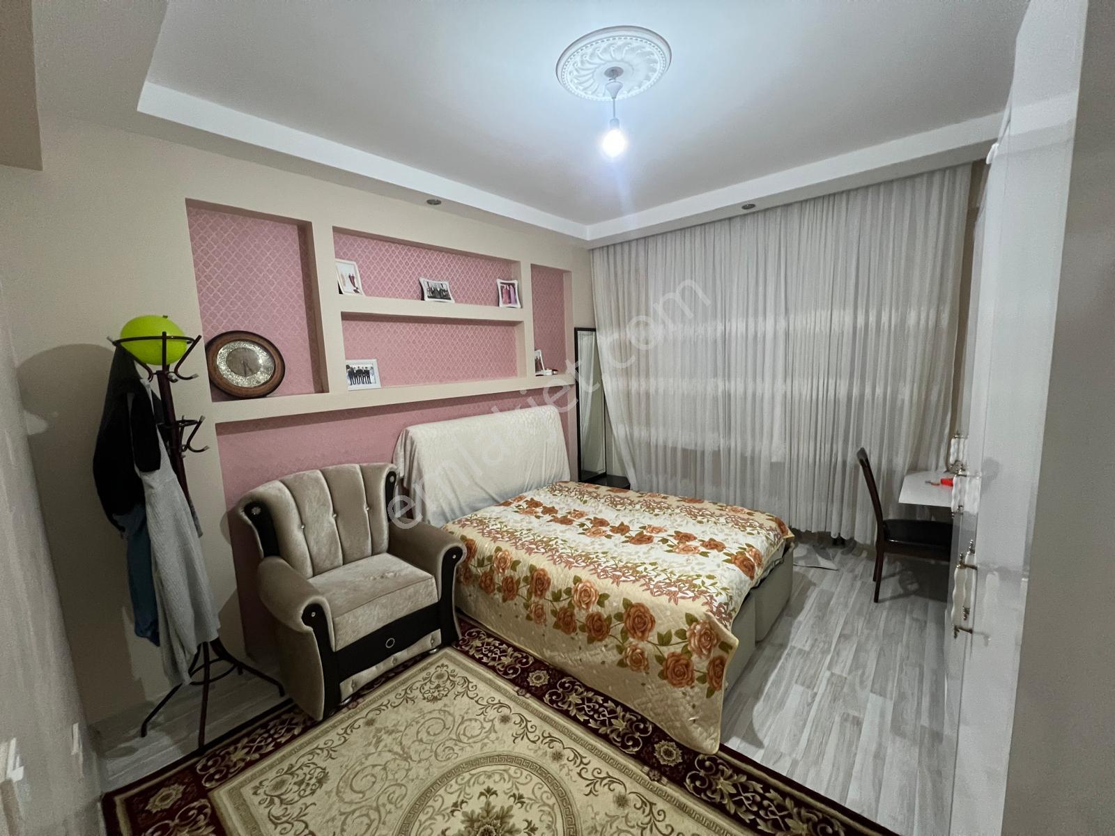 Incom Lıne Gayrimenkul Satıyor 2+1 Geniş Aile Dairesi Fabrika Mahallesi - Görsel 7