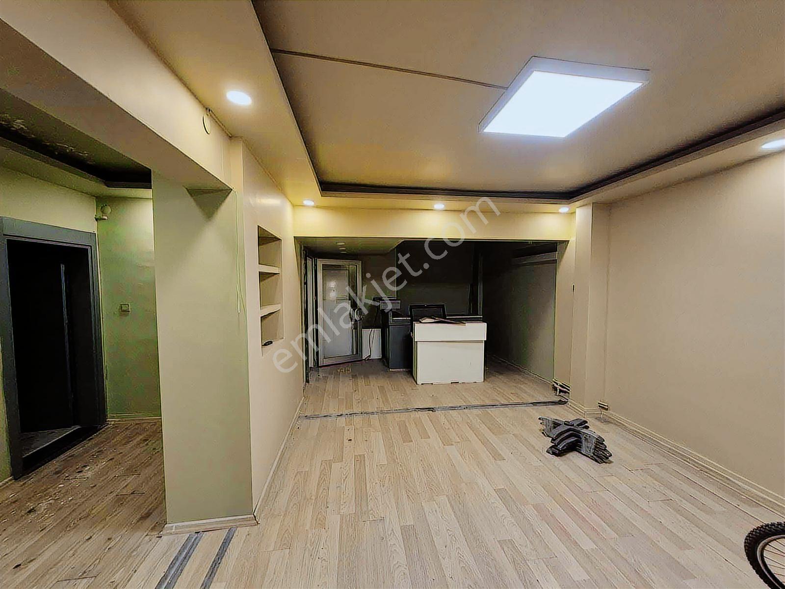 Rw Nestten Cengiz Topel Cd'de 130 M2 Teraslı Kiralık Dükkan - Görsel 15
