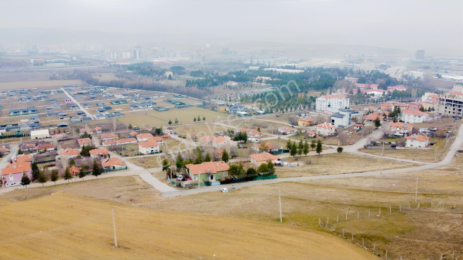 *altınova Da Yüksek Kat İmarlı Bi Daire Getirili Şehrin İçinde* - Görsel 6