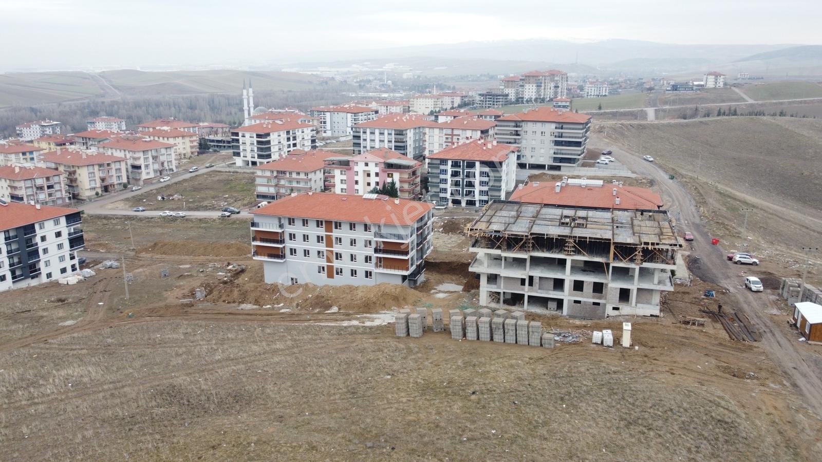 *altınova Da Yüksek Kat İmarlı Bi Daire Getirili Şehrin İçinde* - Görsel 32