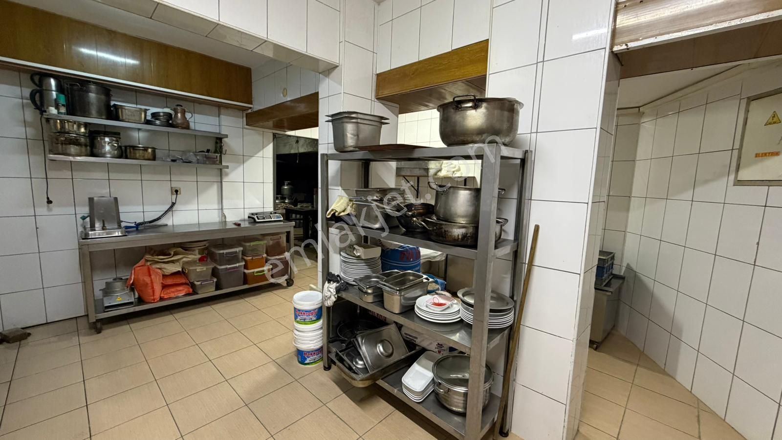 Alanya Merkez'de Kurulu Düzen Devren Kiralık Restaurant - Görsel 10