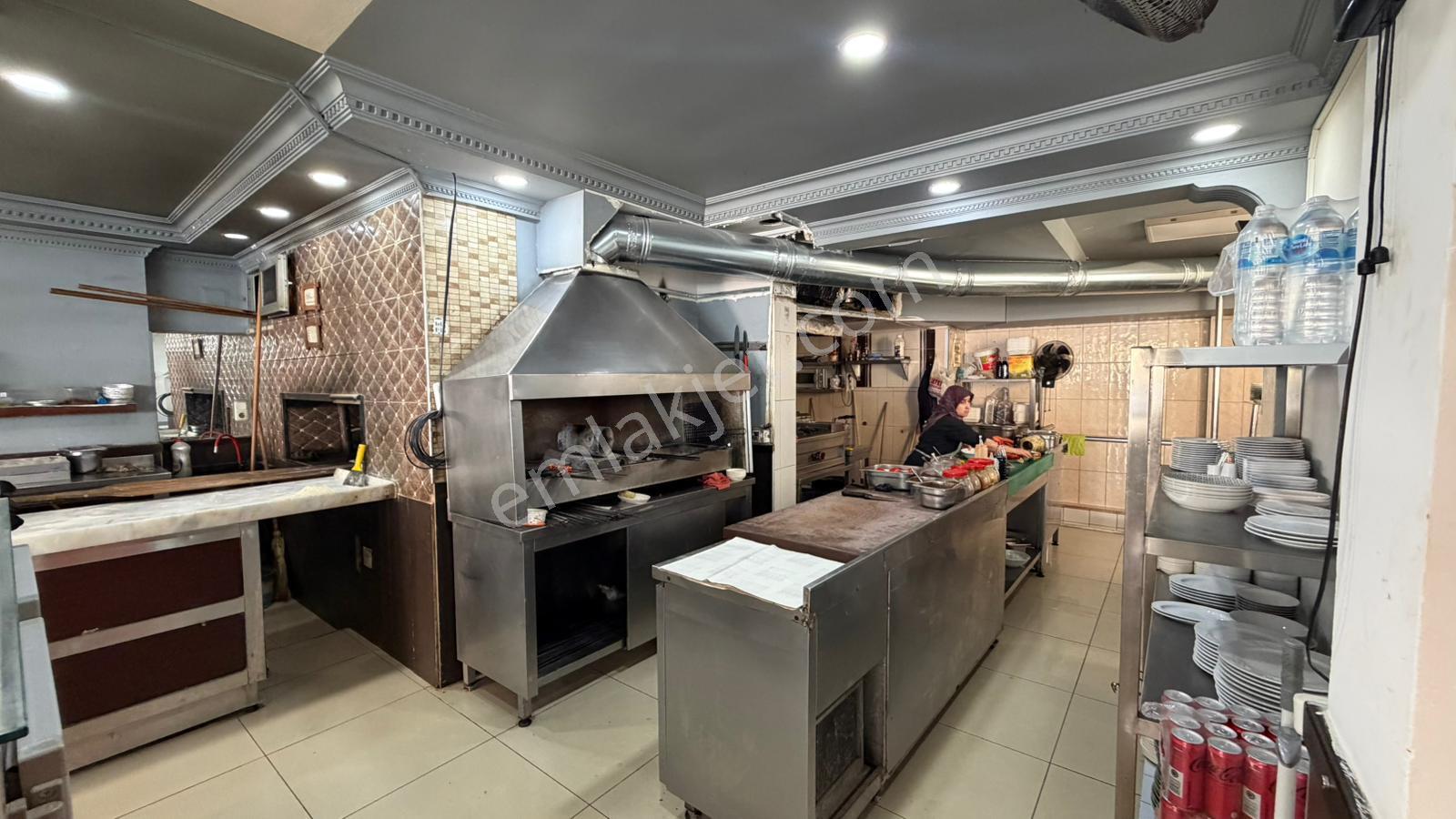 Alanya Merkez'de Kurulu Düzen Devren Kiralık Restaurant - Görsel 9