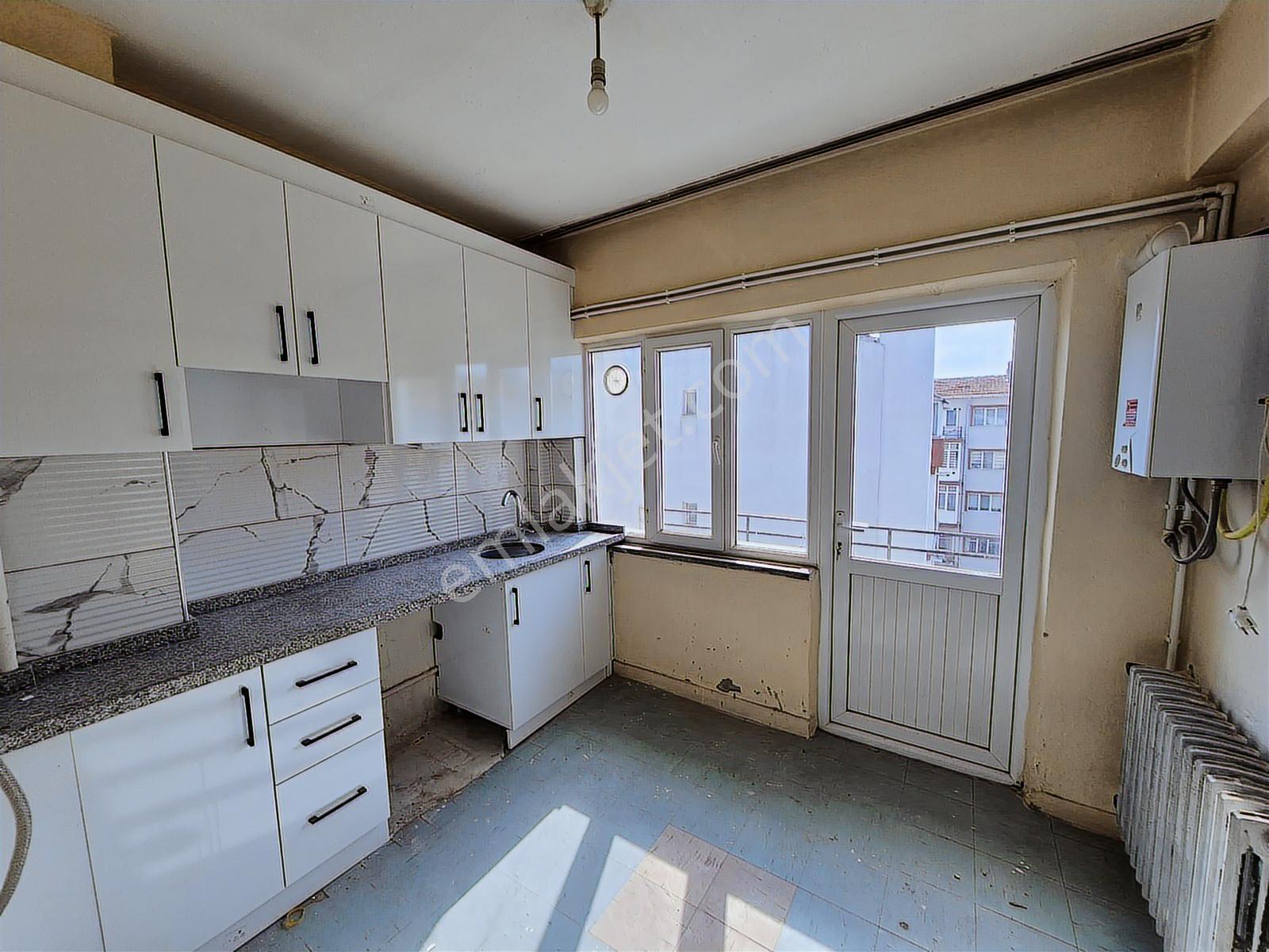 Rw Nest'ten Eczacılık Kapısı Ve İnönü 2 Bulvr Yakını 3+1 Kiralık - Görsel 14