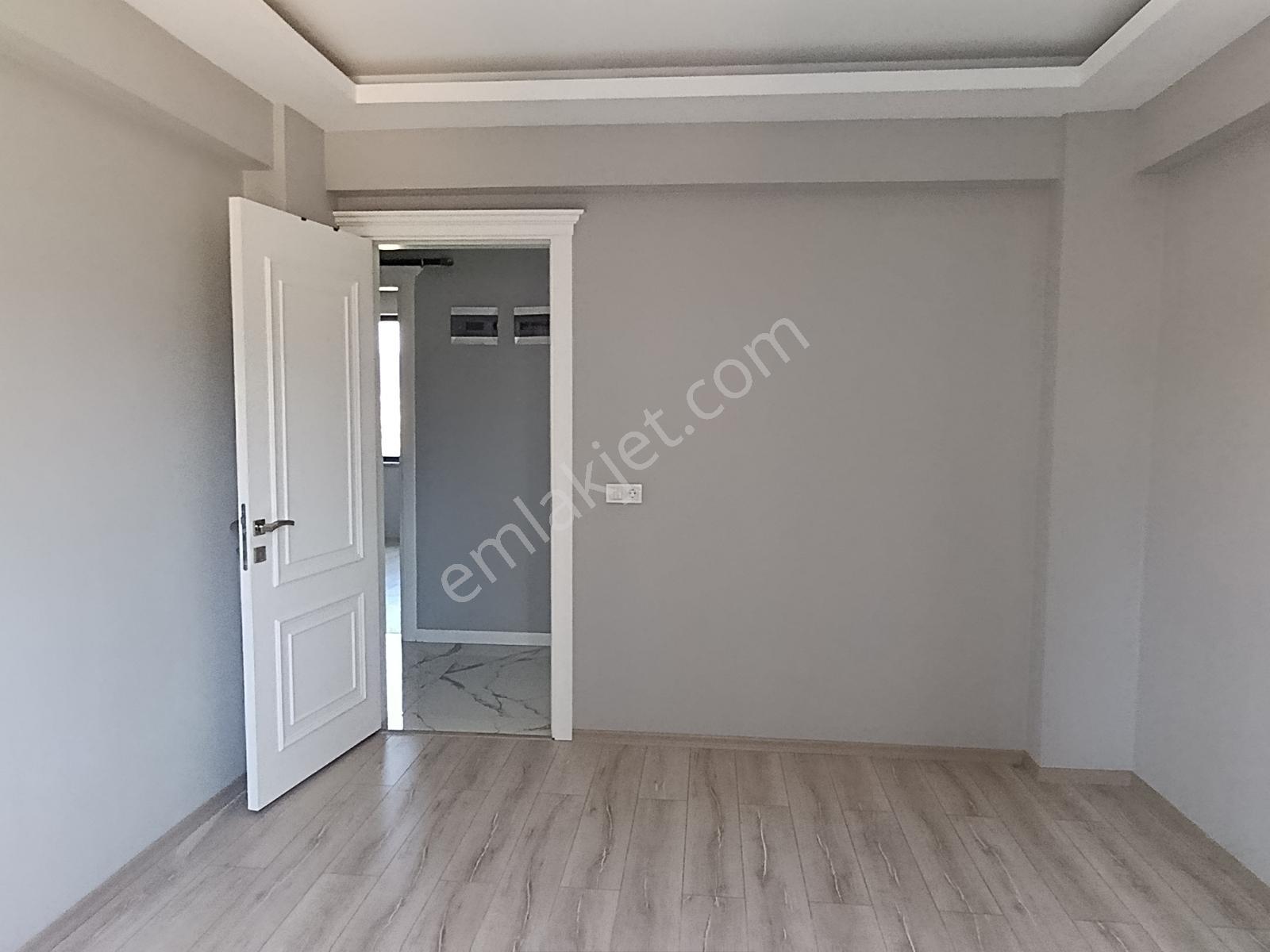 Kariyer'den Lüks Güvenlikli Site İçi Kiralık Daireler - Görsel 23