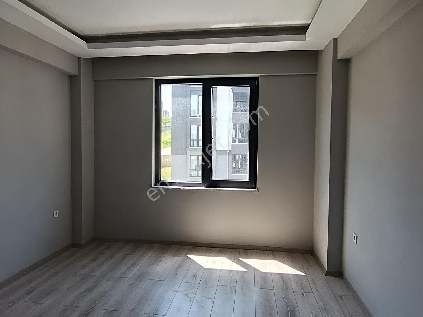 Kariyer'den Lüks Güvenlikli Site İçi Kiralık Daireler - Görsel 21