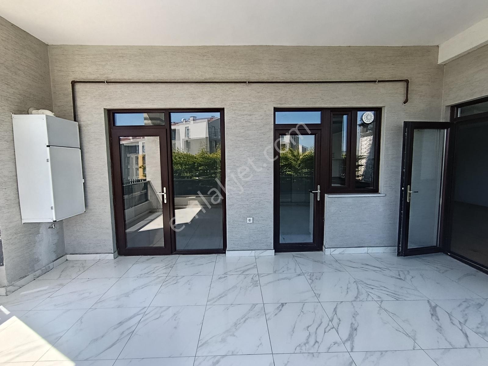 Kariyer'den Akyıldız Yaşam Evlerinde Kıralık Bahçe Katı Daire - Görsel 7
