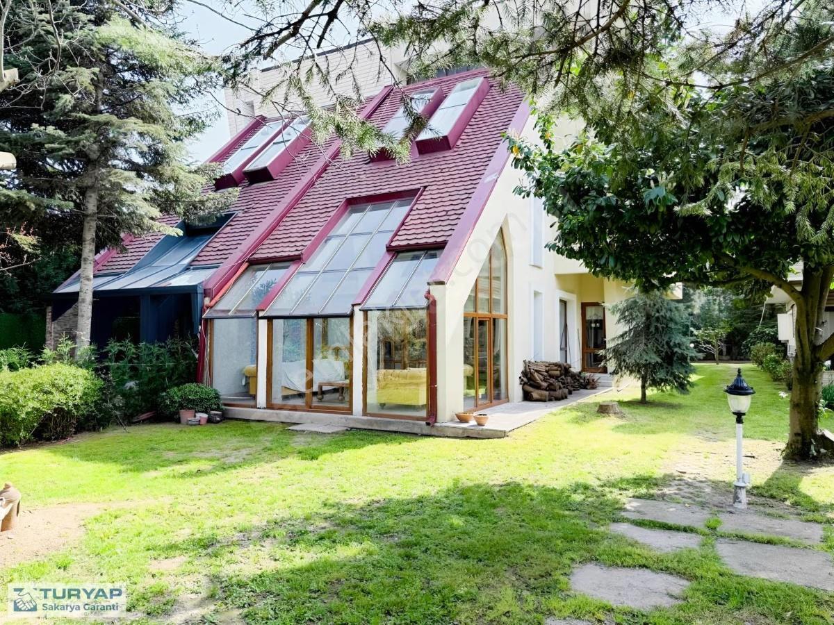 Sapanca Kırkpınar Bağdat Cad. Doktorlar Sitesi Satılık 5+1 Villa - Görsel 16