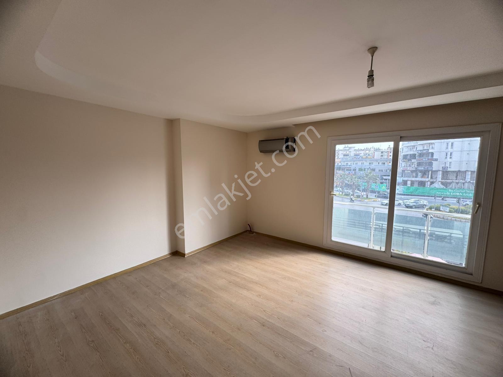 Bm''den Üniversite Caddesin'de 2+1 120m2 Teraslı Geniş Daire - Görsel 11