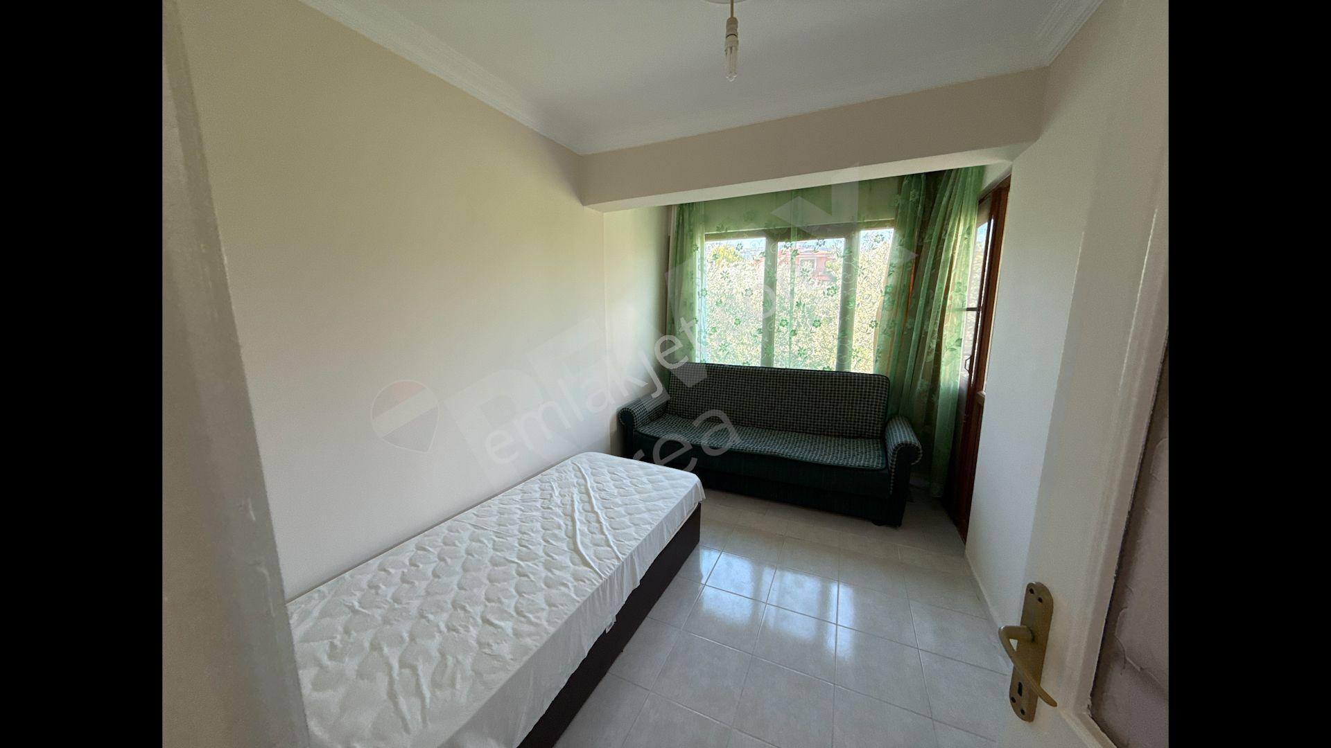 Edremit Narlıda Denize Yakın 4+1 Triplex Villa - Görsel 18