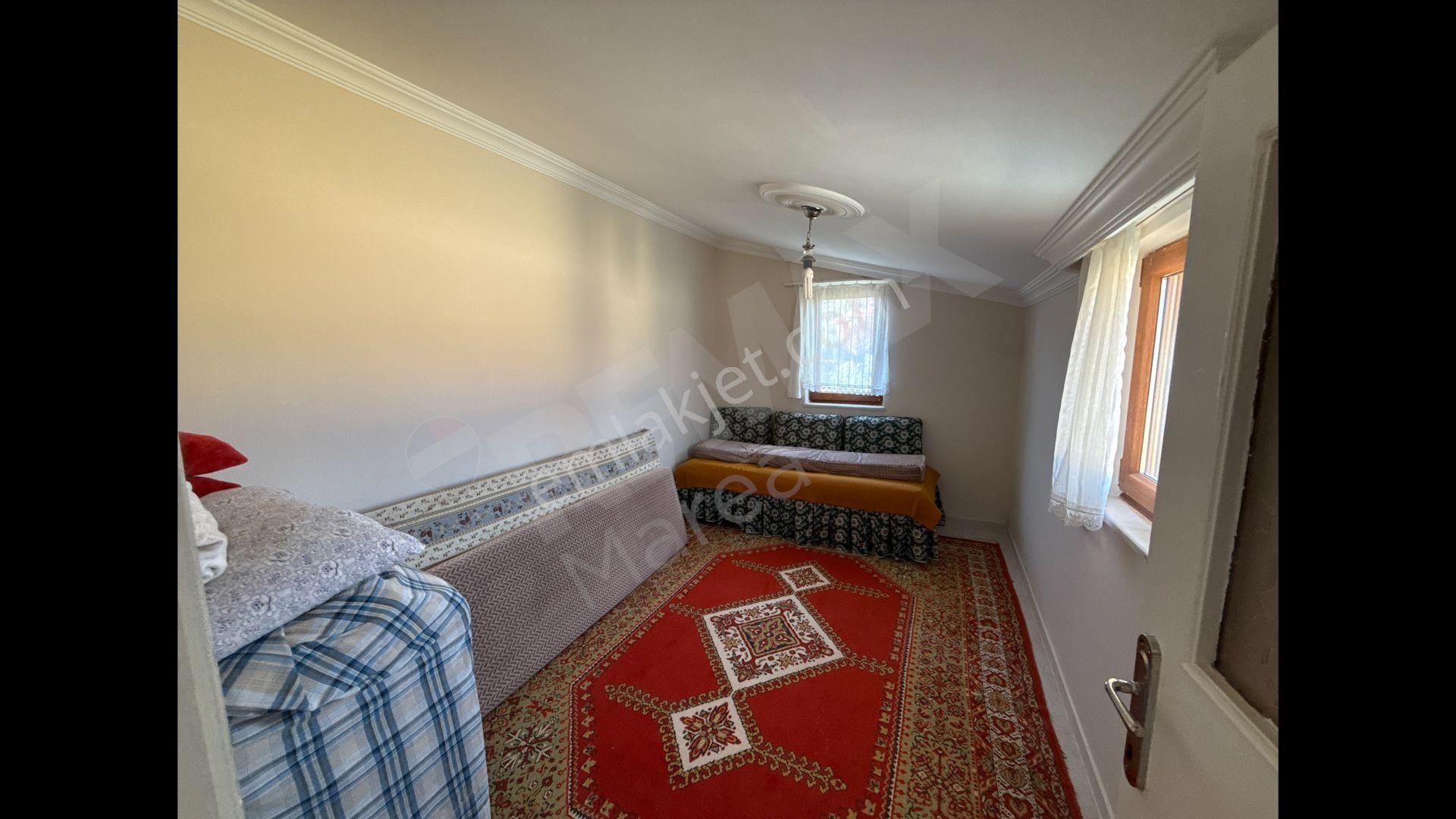 Edremit Narlıda Denize Yakın 4+1 Triplex Villa - Görsel 21