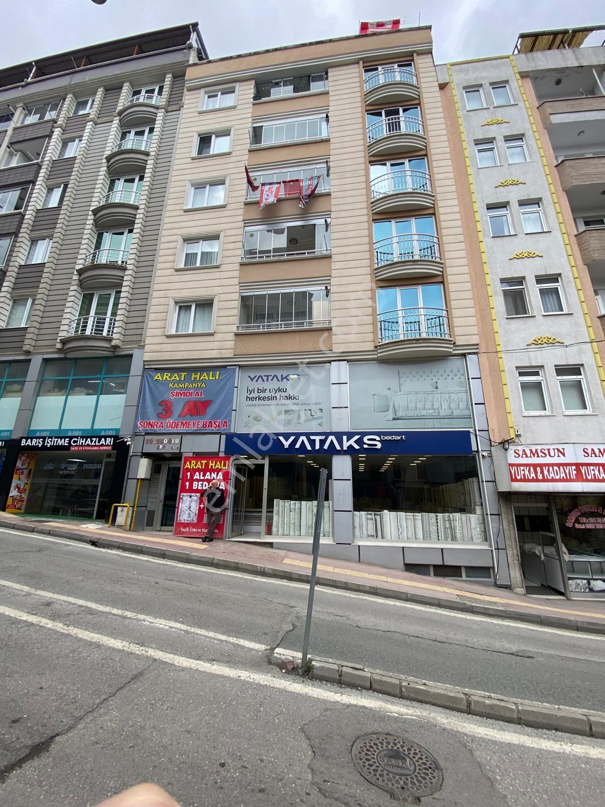 Geniş Vitrin Cepheli Satılık 3 Katlı Ticari İşyeri - Görsel 15