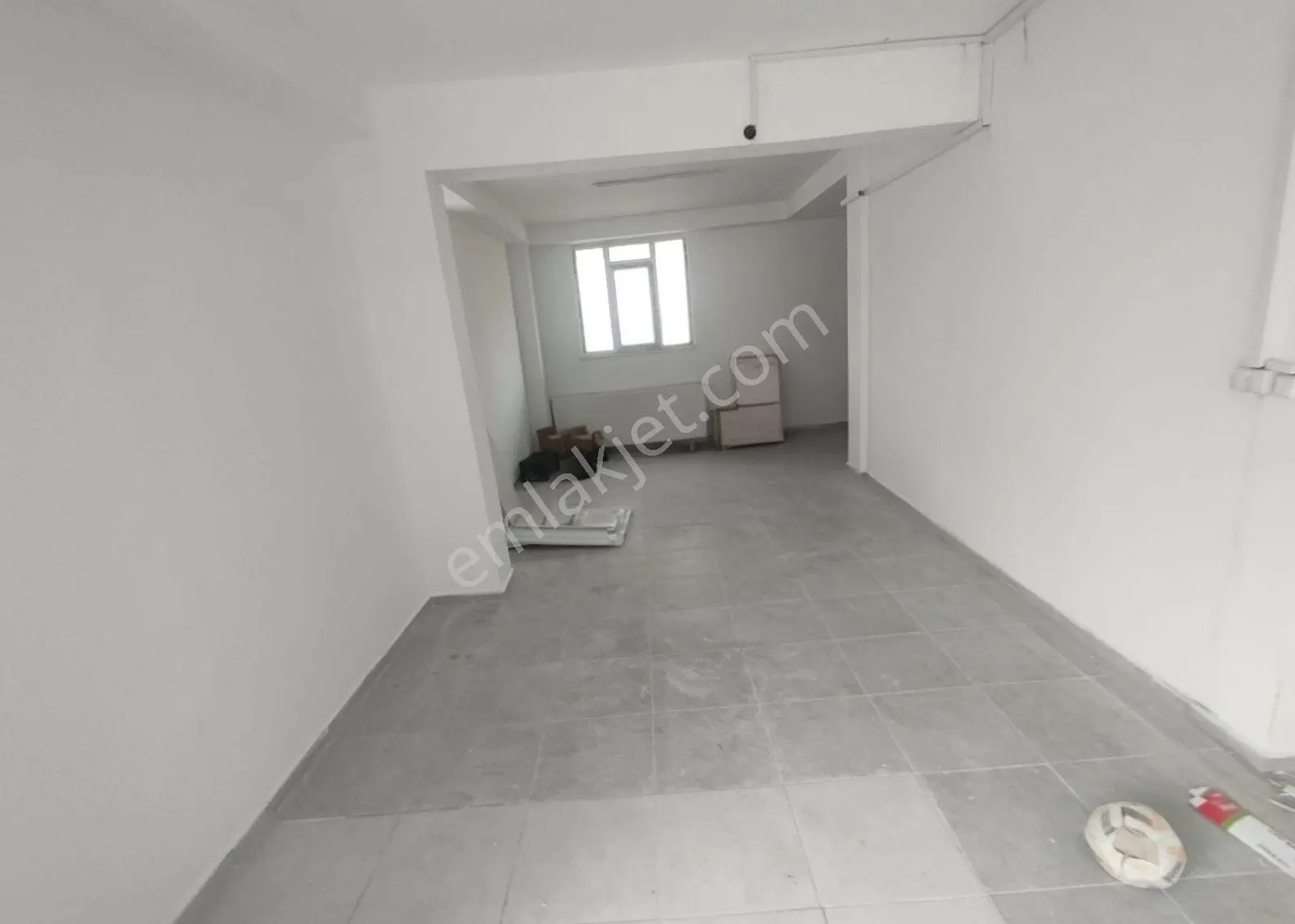 Karlıbayır'da 140m² Kiralık Dükkan - Görsel 3