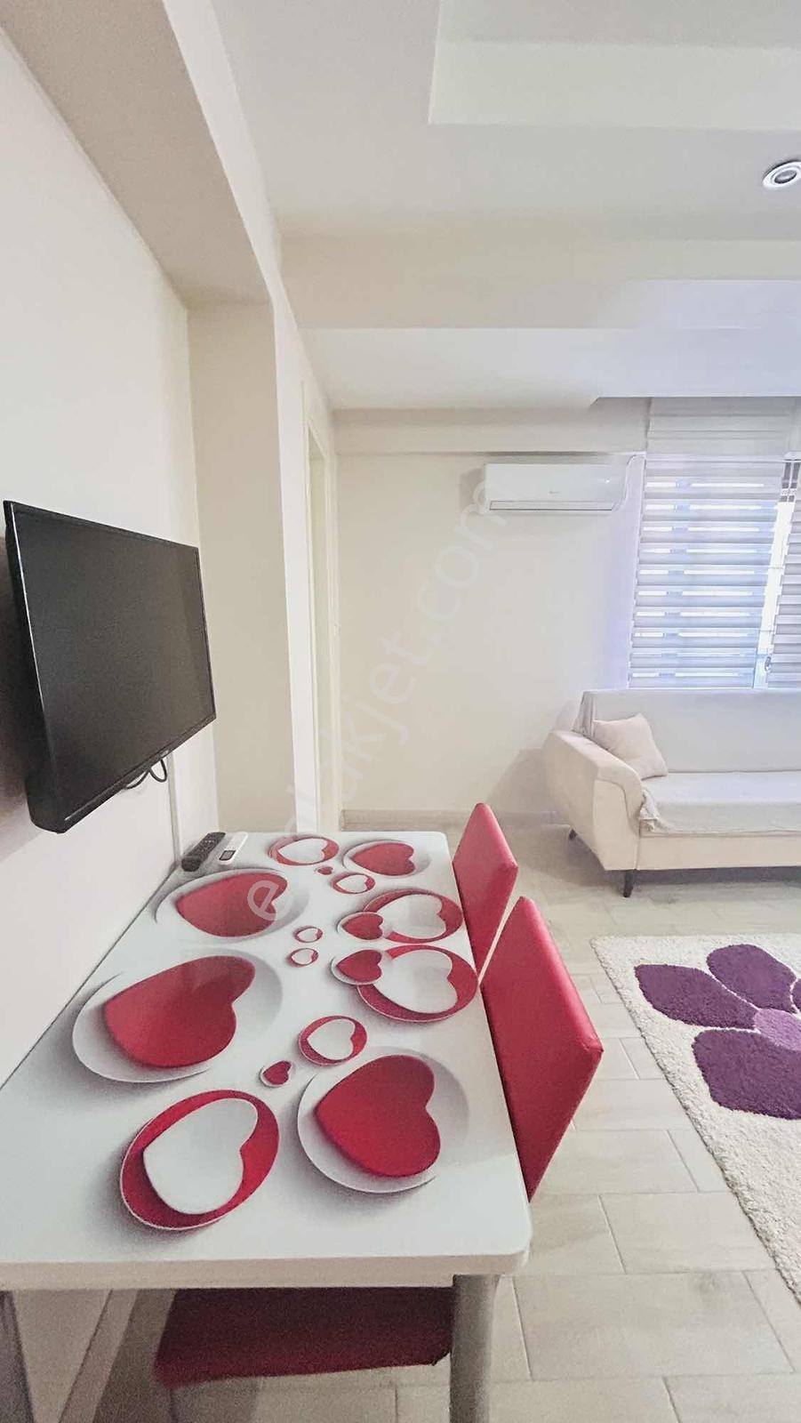 İncilipınarda Kiralık Klimalı 1+1 Full Eşyalı Apart - Görsel 8