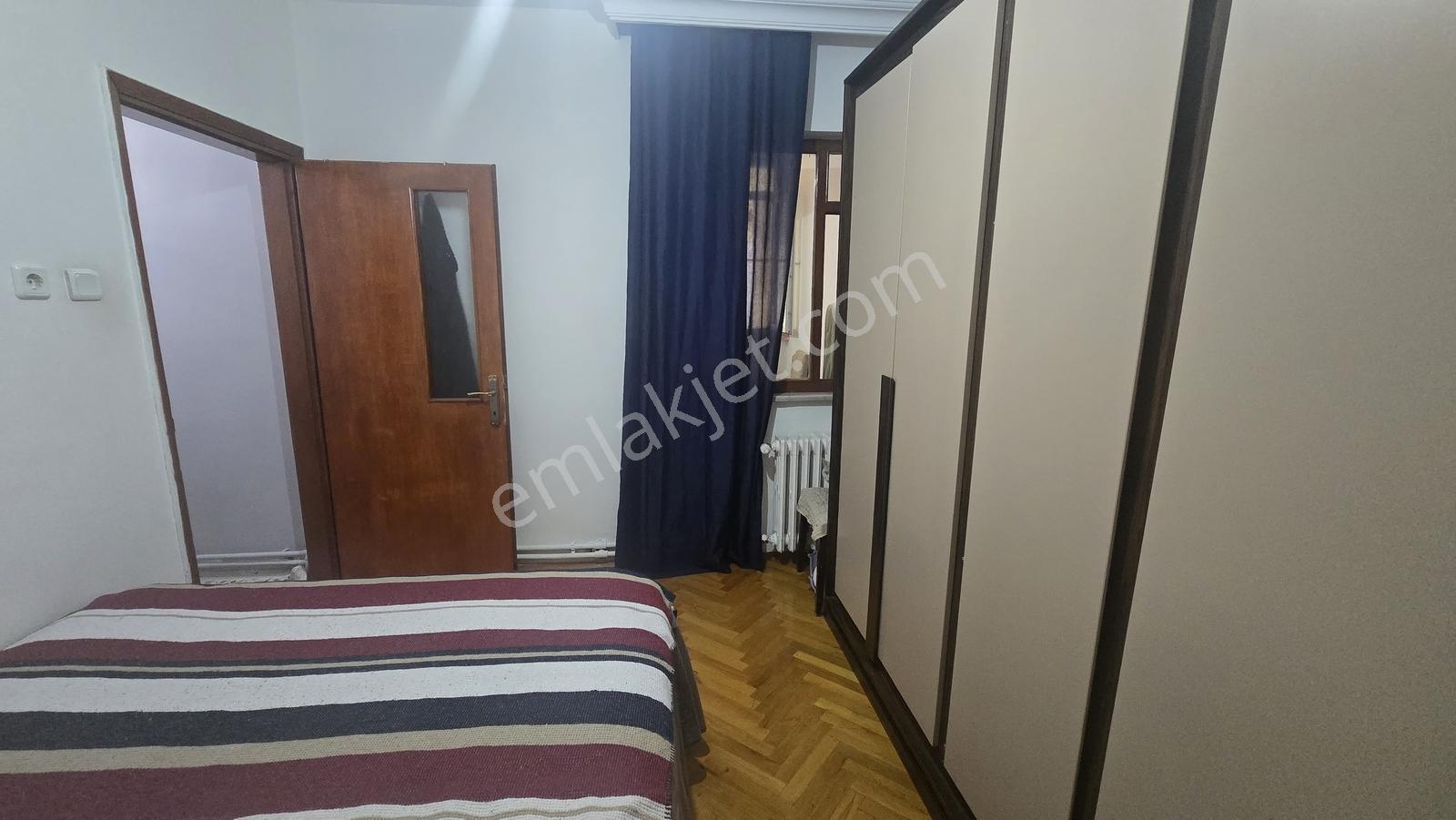 Rw Nest'ten Güllük Mahallesi Balkan Cad. Bakımlı 3+1 Satılık - Görsel 15