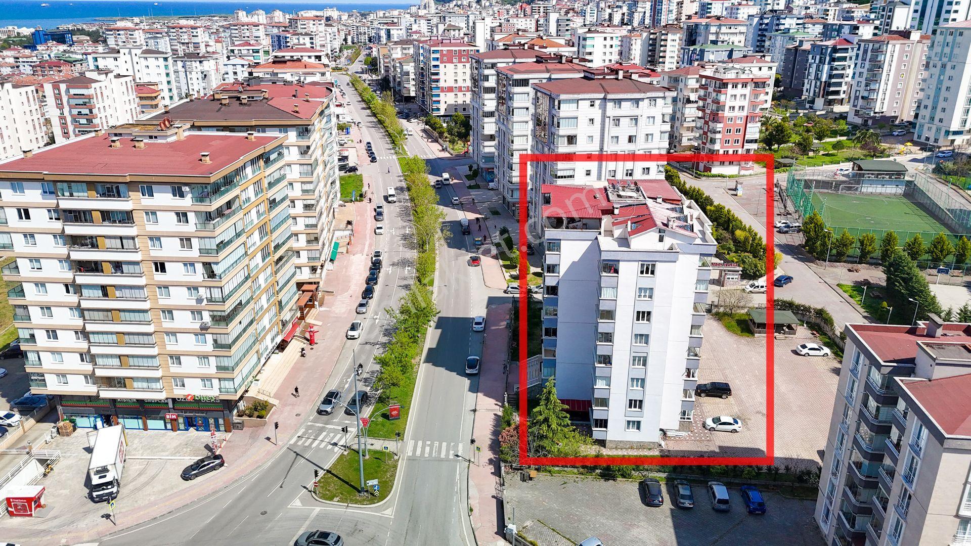 Cağaloğluna Cephe Geniş 3+1 Çevresi Açık - Görsel 9