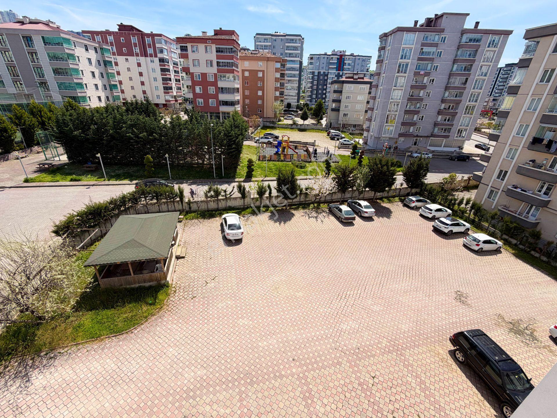 Cağaloğluna Cephe Geniş 3+1 Çevresi Açık - Görsel 14