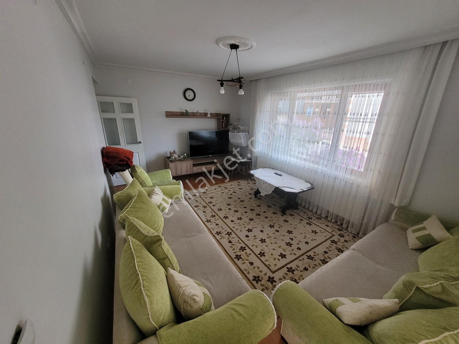 Ahiler'den Yayla Mahallesinde 3 Oda 1 Salon Yapılı Daire - Görsel 4