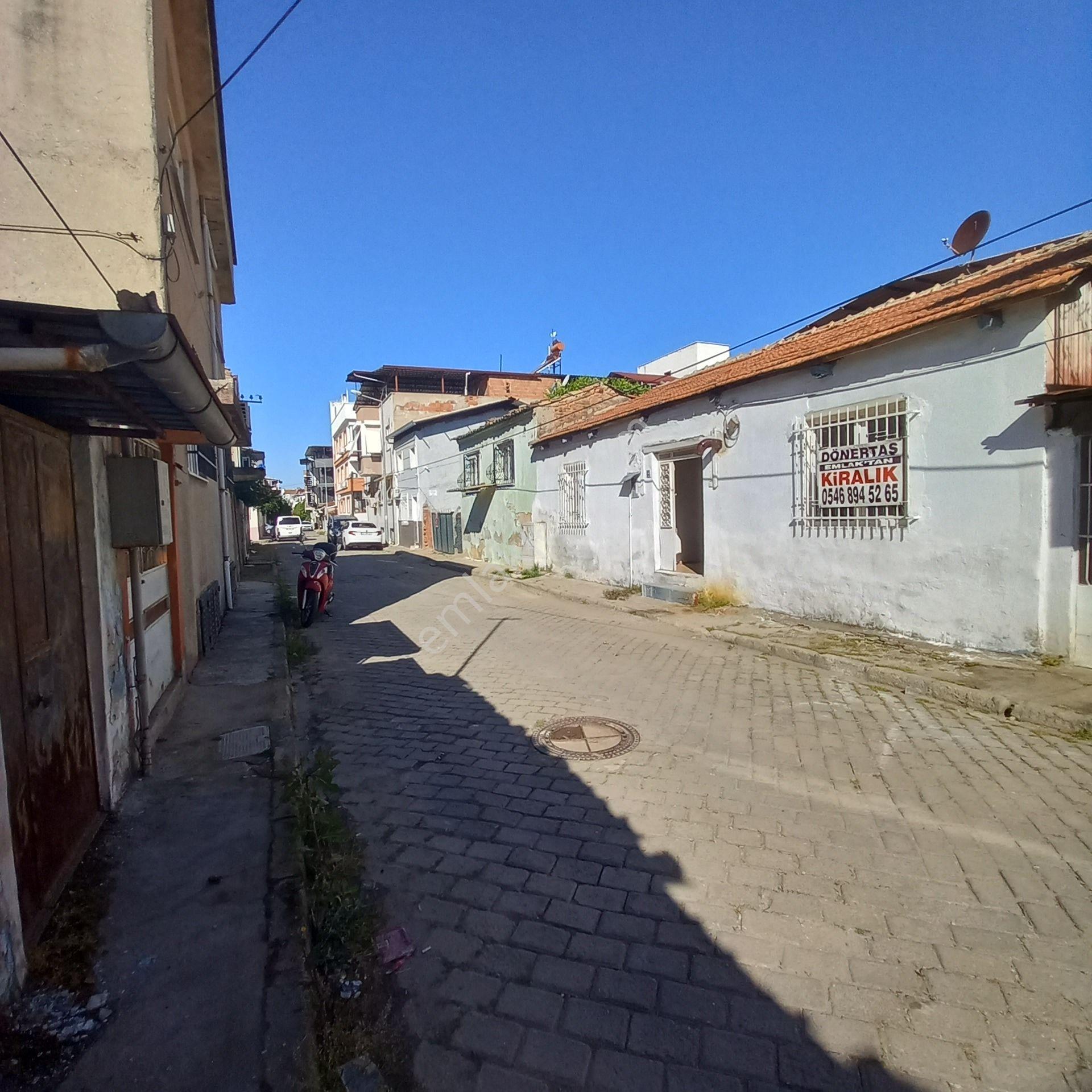 Dönertaş Emlaktan Merkezde Kiralık Sobalı Müstakil Ev - Görsel 33