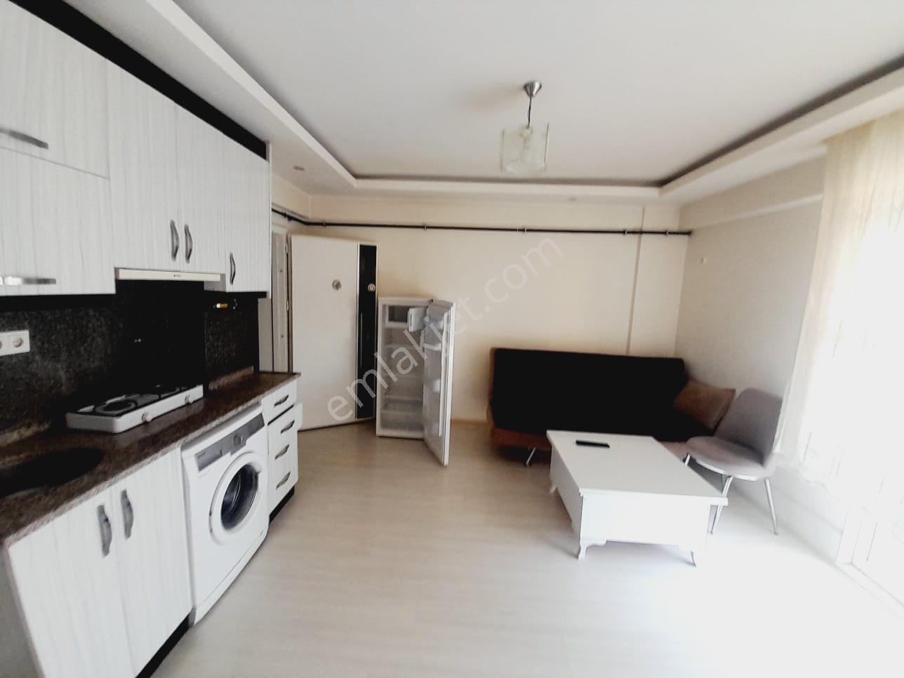 Kaan Gayrimenkulden Kınıklı Kampüste 1+1 Eşyalı Apart