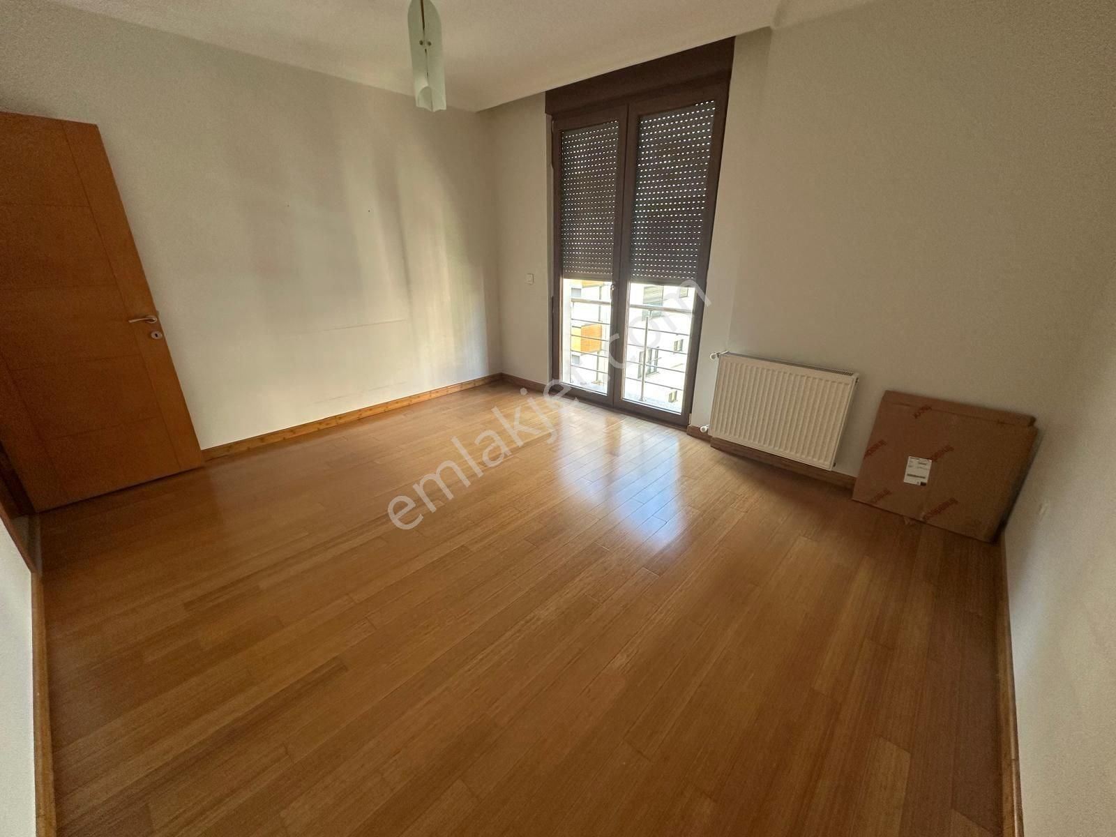 Selamiçeşme Özgürlük Parkına Yakın 3+1 Kiralık Daire - Görsel 23