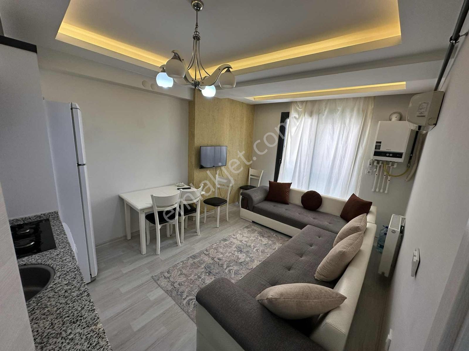 Heykel Yakını Full Eşyalı Asansörlü 1+1 Daire - Görsel 15