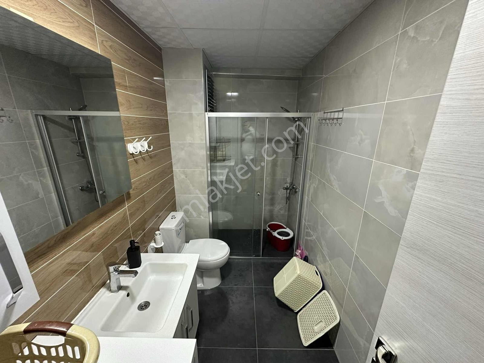 Heykel Yakını Full Eşyalı Asansörlü 1+1 Daire - Görsel 8
