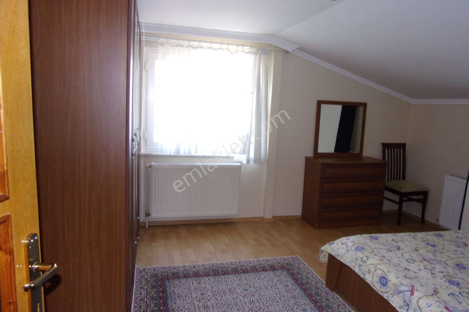 Sarıyer Hacıosman Metrosuna Çok Yakın 3+1 130 Metrekare Eşyaklı Kiralık Daire - Görsel 13