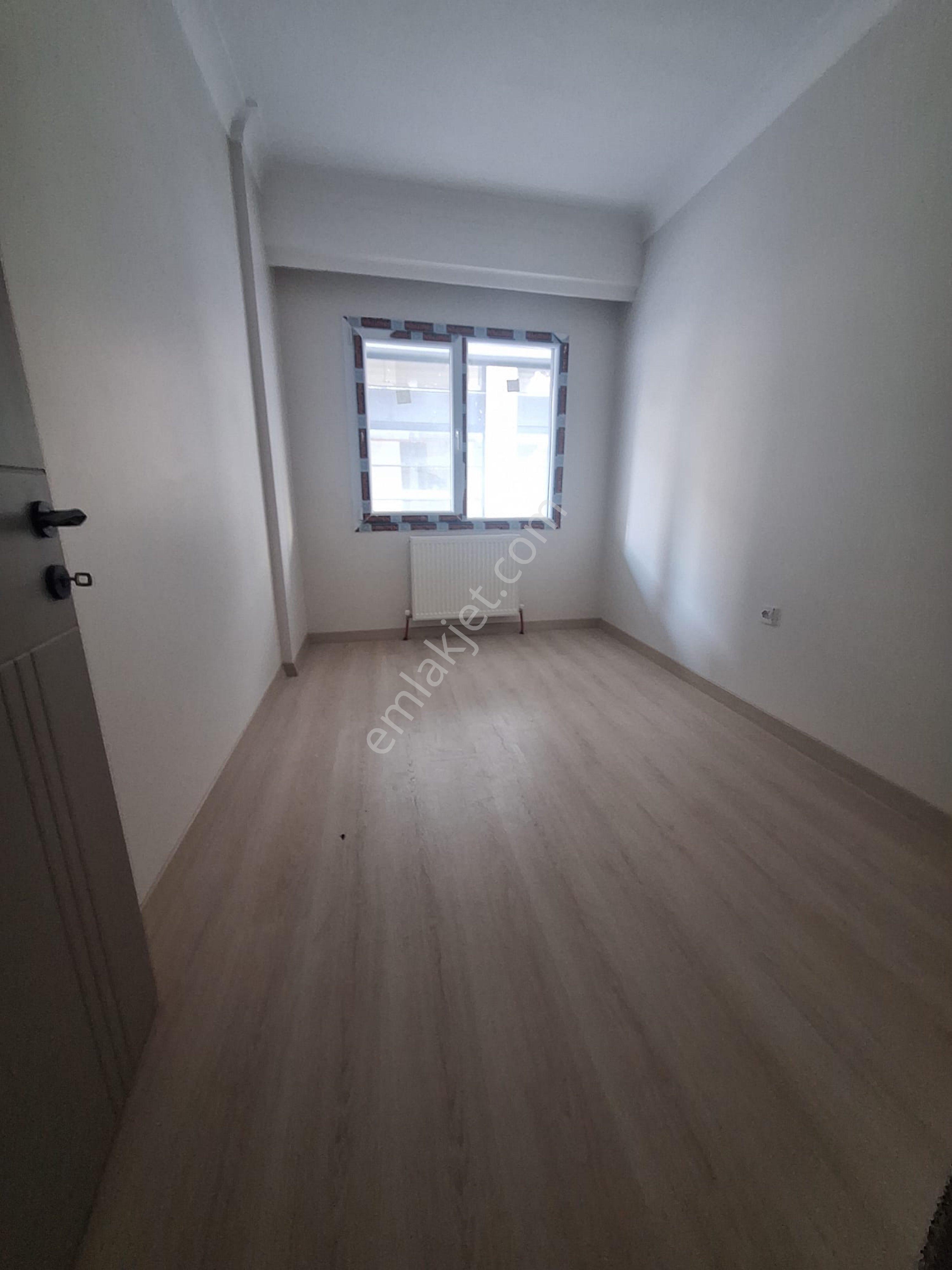 Merkez’de Metrobüse 2 Dakika 3+1 Sıfır 125m2 Kiralık Ara Kat Daire - Görsel 7