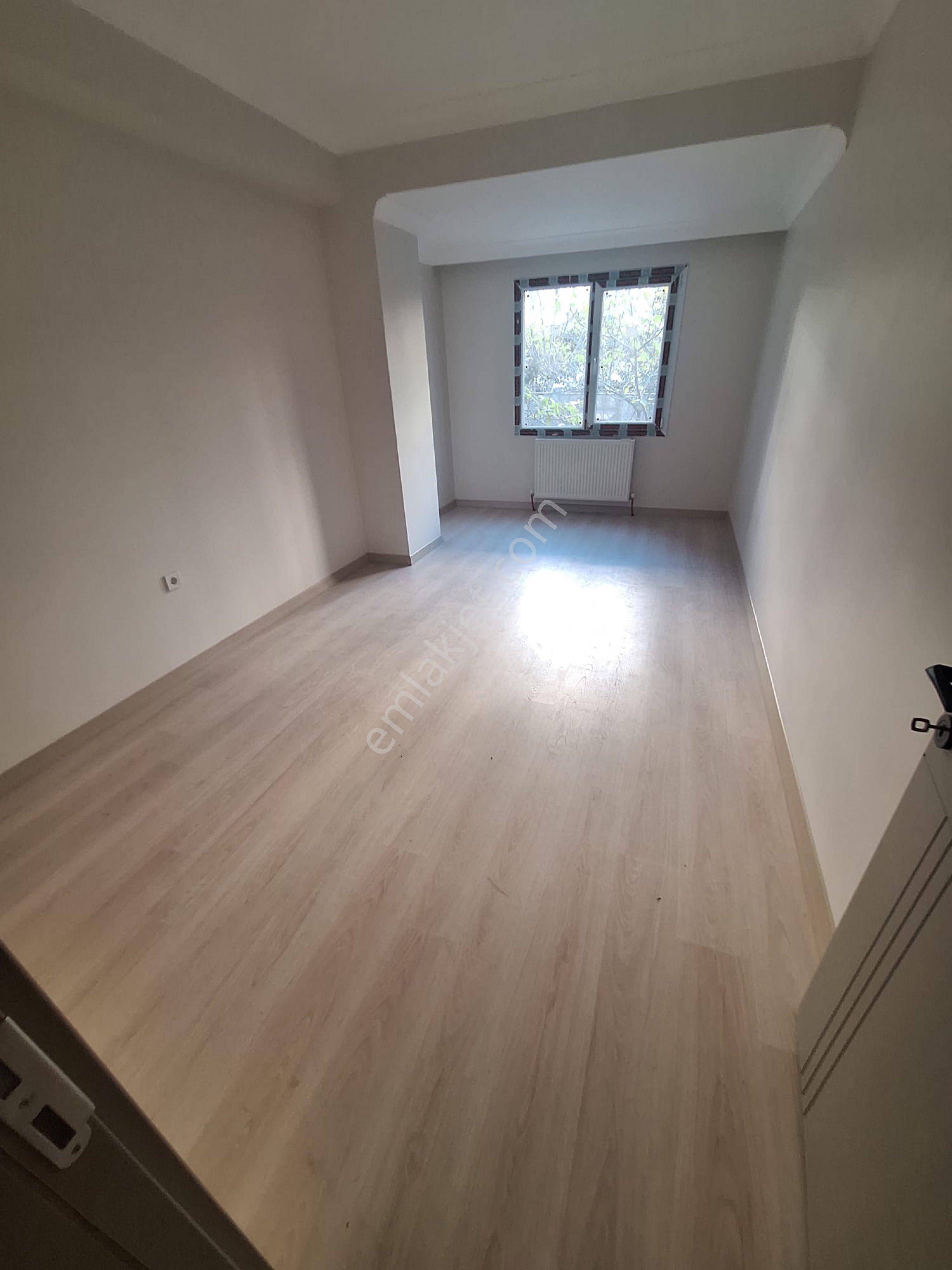 Merkez’de Metrobüse 2 Dakika 3+1 Sıfır 125m2 Kiralık Ara Kat Daire - Görsel 8