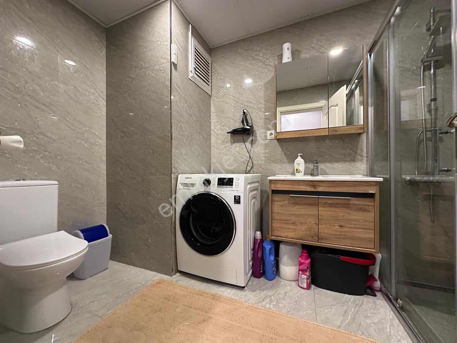 Üsküdar Çengelköy Doktorlar Sitesinde 300 M2 Ferah Dublex - Görsel 17