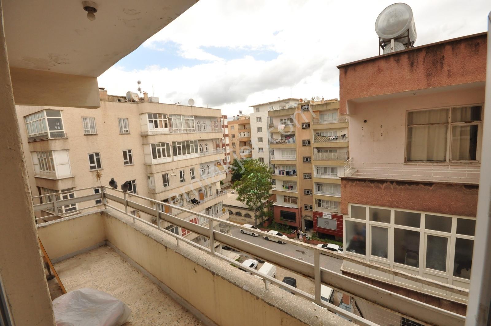 Cb Acar'dan Bahçelievlerde Ferah Daire - Görsel 9