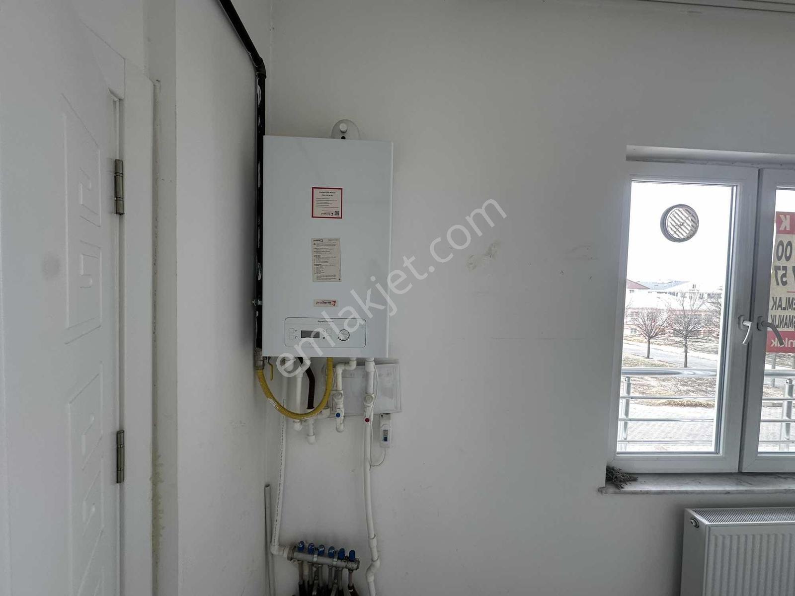 15 Temmuz Mahallesinde Yüksek Giriş 90 M² 2+1 Satılık Daire - Görsel 18