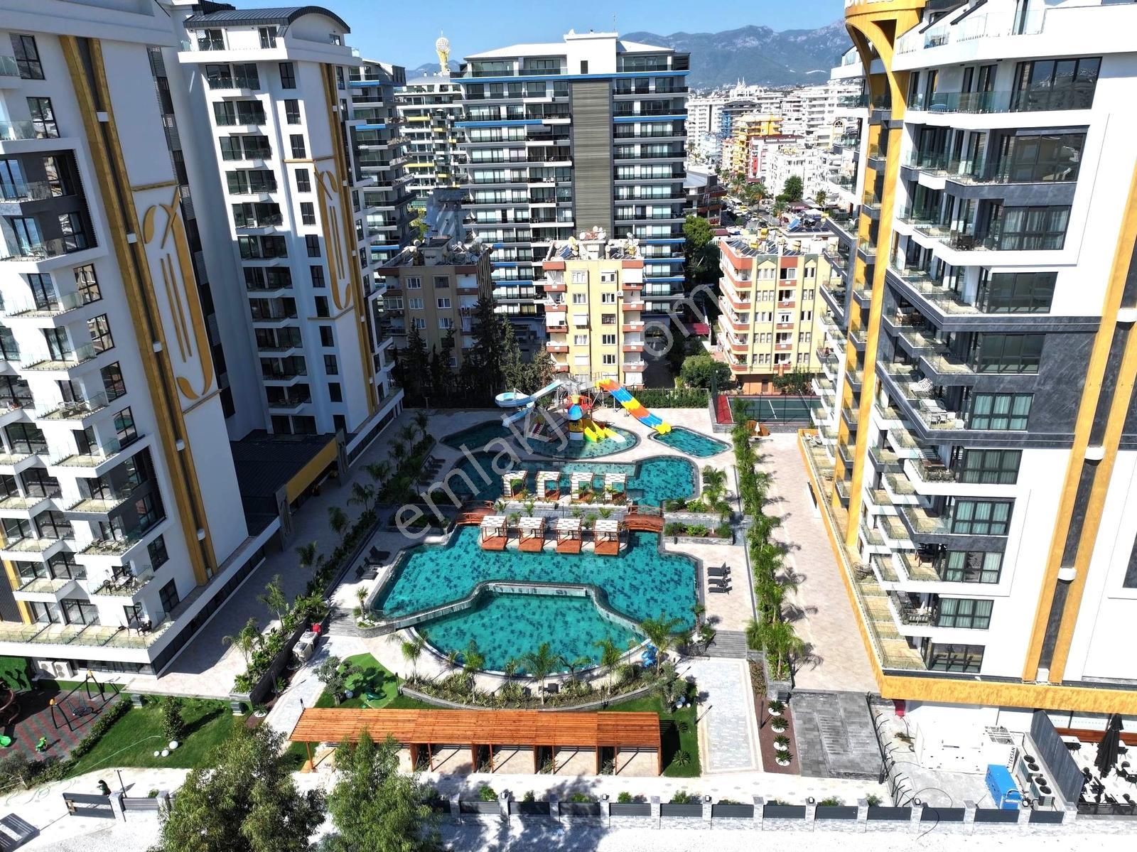 Alanya Mahmutlarda Denize Sıfır Lüks Yaşam Fırsatı - Görsel 29