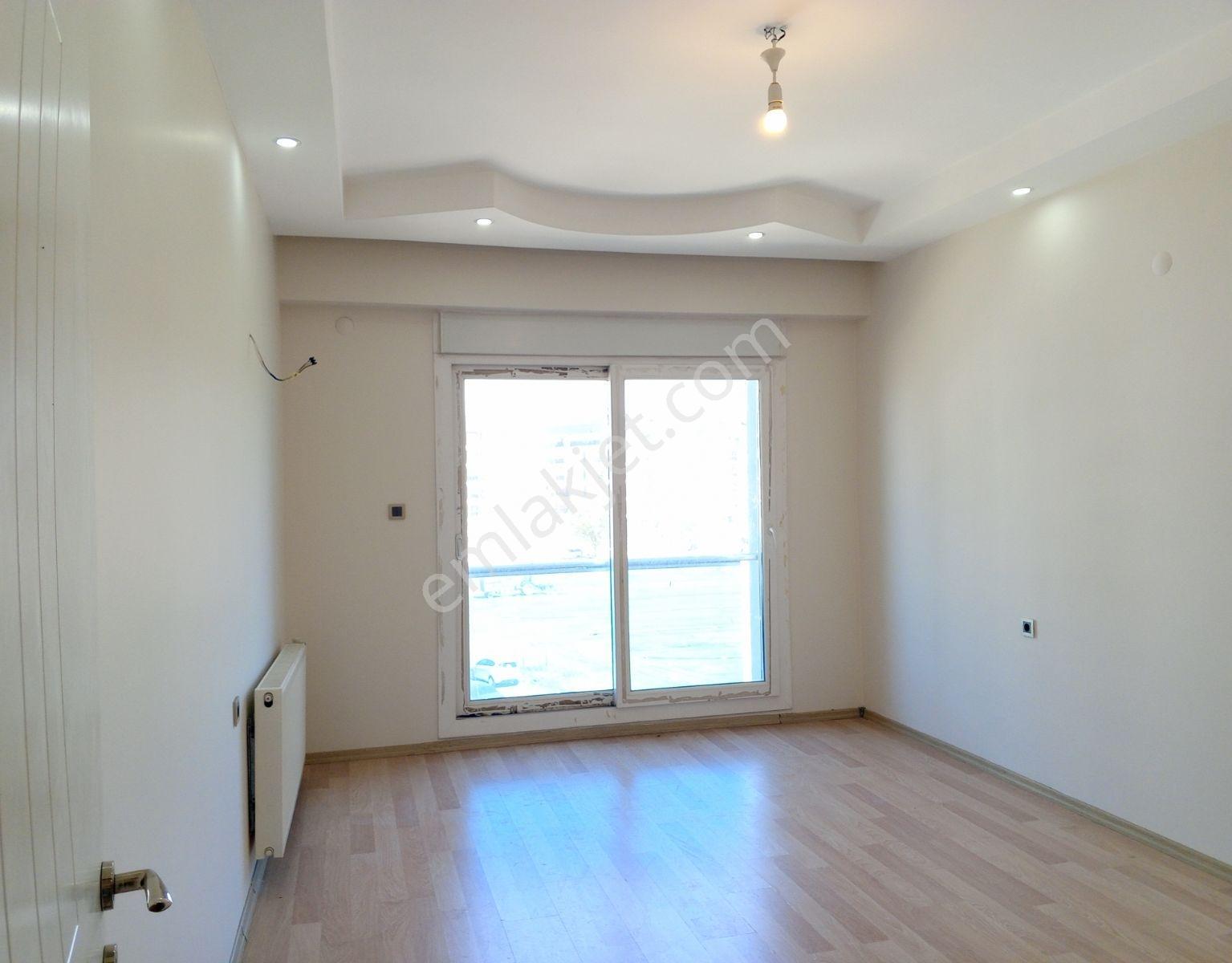Hastane & Adliye Dibinde!160m²/3+1 Nezih-havuzlu Sitede Kiralık - Görsel 6