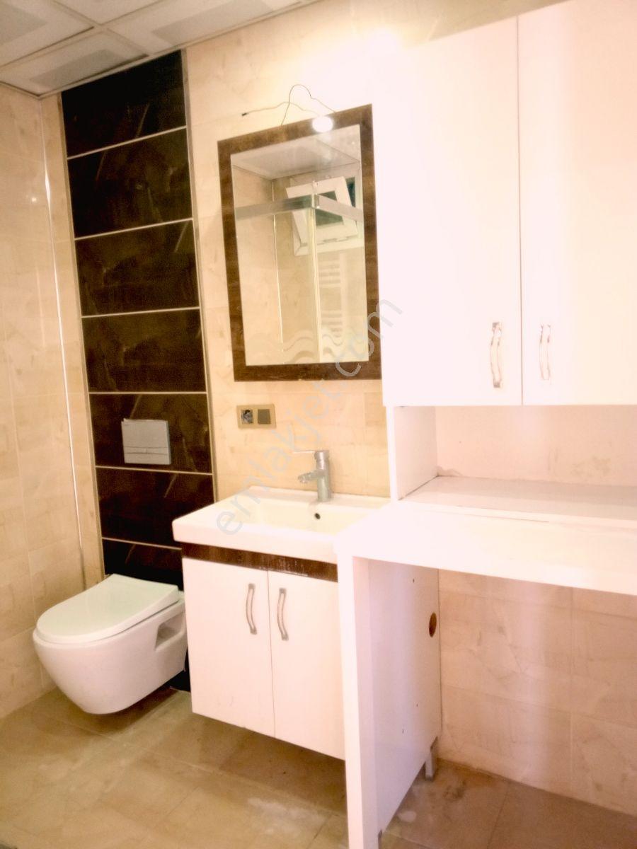 Hastane & Adliye Dibinde!160m²/3+1 Nezih-havuzlu Sitede Kiralık - Görsel 35