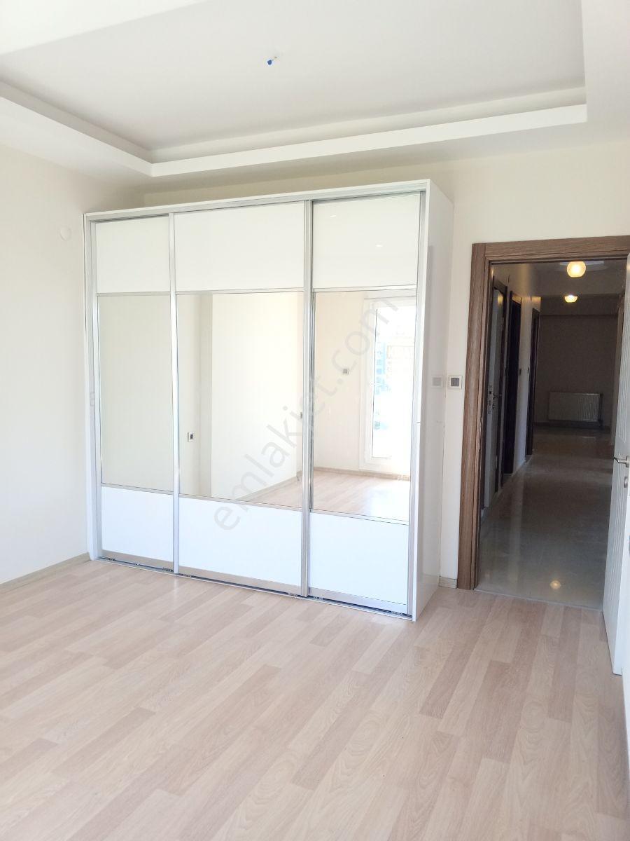 Hastane & Adliye Dibinde!160m²/3+1 Nezih-havuzlu Sitede Kiralık - Görsel 18