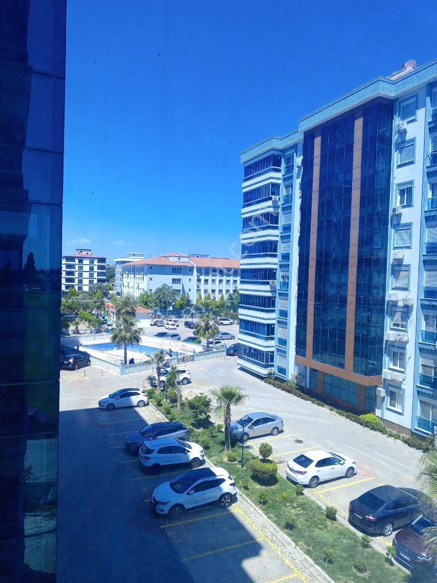 Hastane & Adliye Dibinde!160m²/3+1 Nezih-havuzlu Sitede Kiralık - Görsel 20