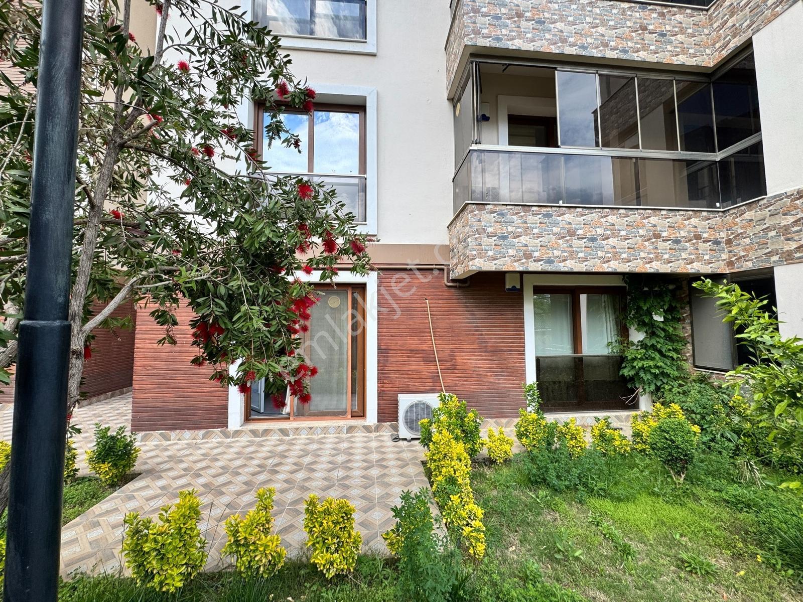 Kent Gayrimenkul'den Eşyalı Kiralık 2+1 Mükemmel Daire