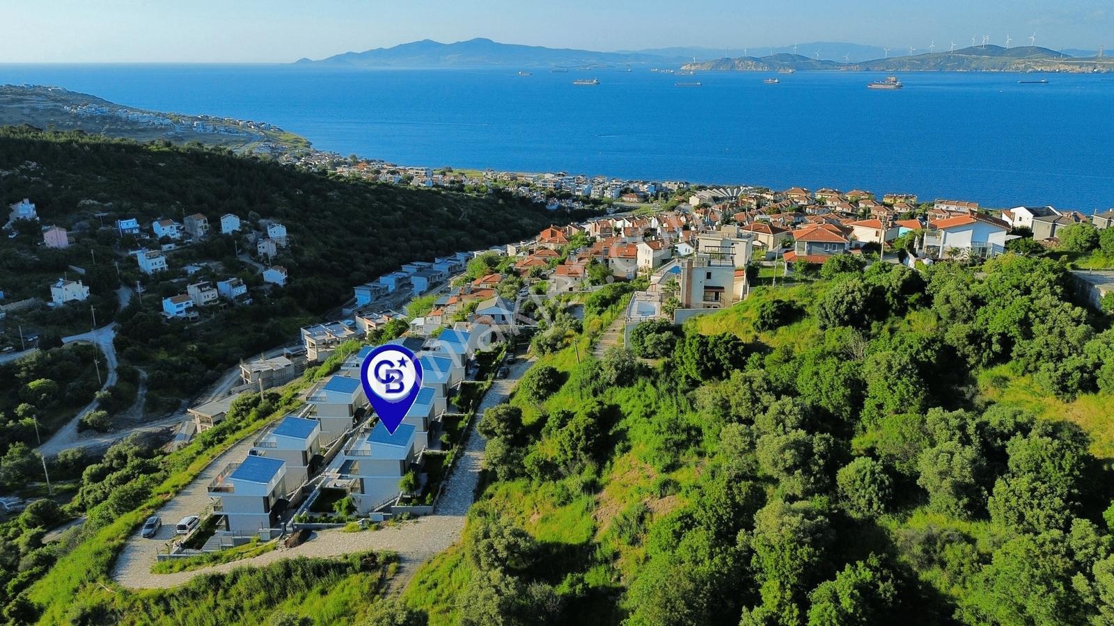 Yenifoça Cumhuriyet Mah. Kiralık Müstakil Bahçeli 6+1 Villa - Görsel 32