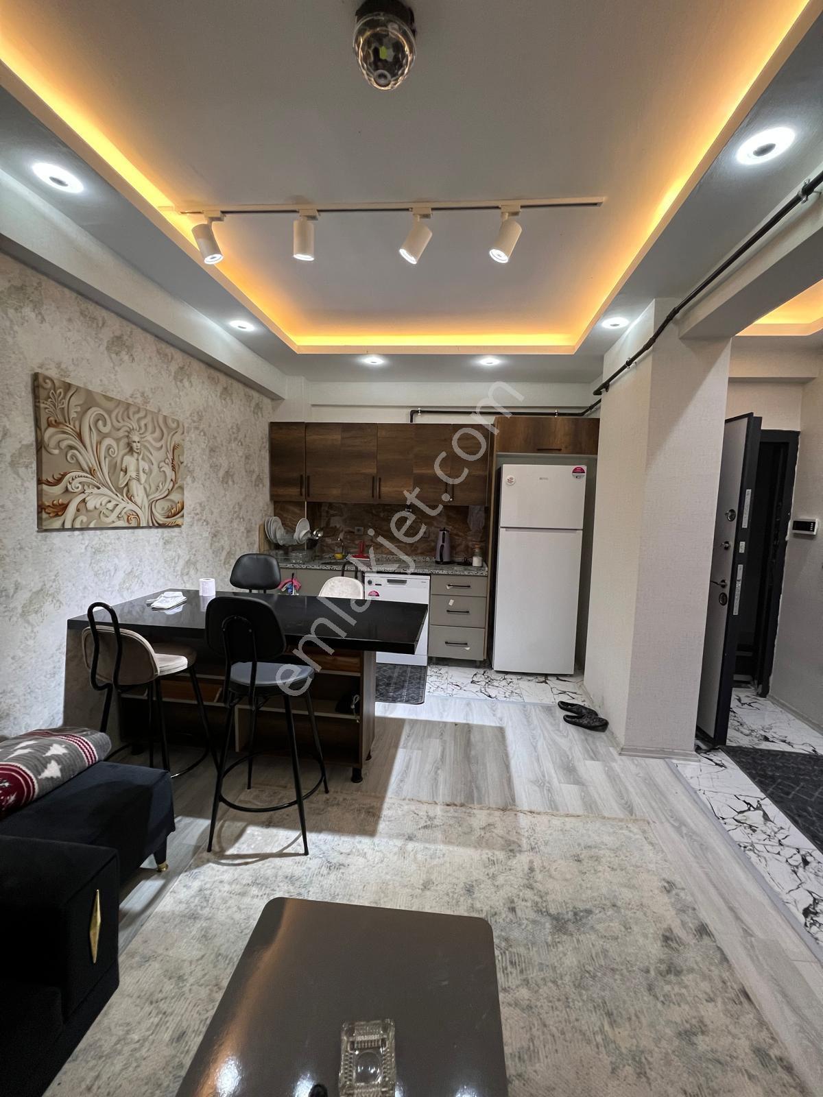 Yeşil Bahçe Gayrimenkulden Süper Konumda Kiralık 1+1 - Görsel 21