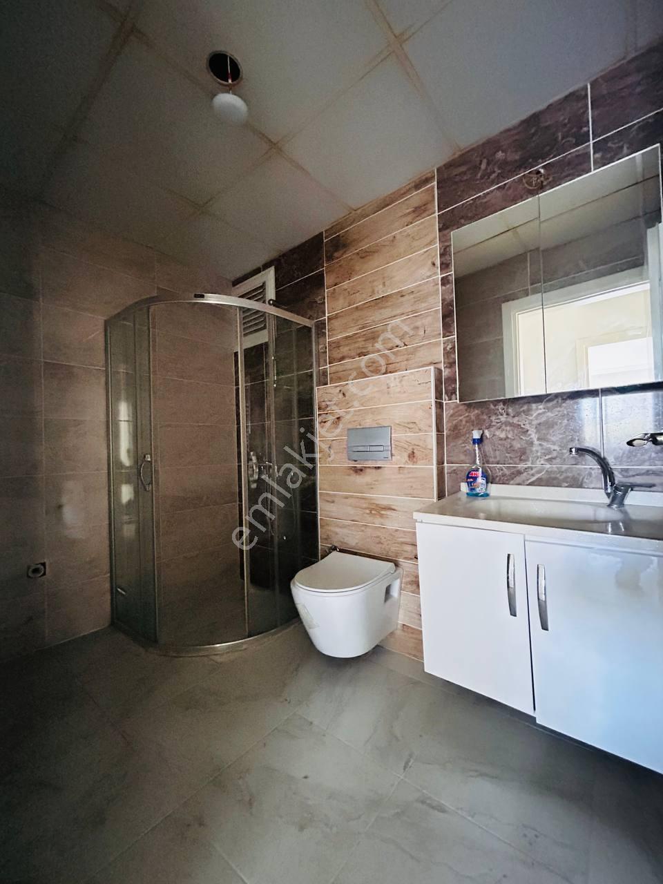Toplu Konut Bulvarına Cephe Binada 3+1 Kiralık Daire - Görsel 16