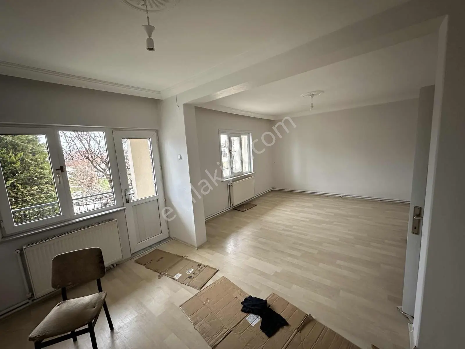 Hedef Emlak'tan Yunusemre Mah Kiralık 2+1 Bahçeli Daire - Görsel 5