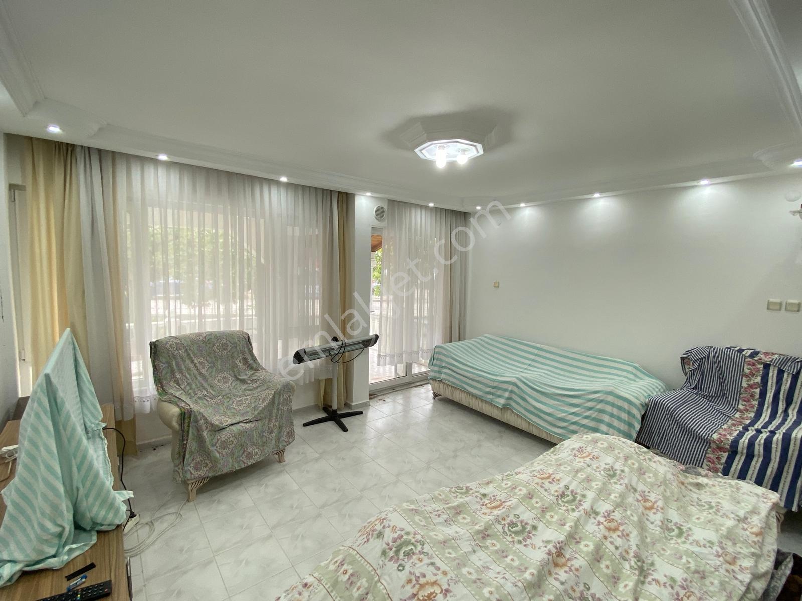 Ayvalık Altınova Sahilde Site İçerisinde Satılık 3+1 Villa - Görsel 6
