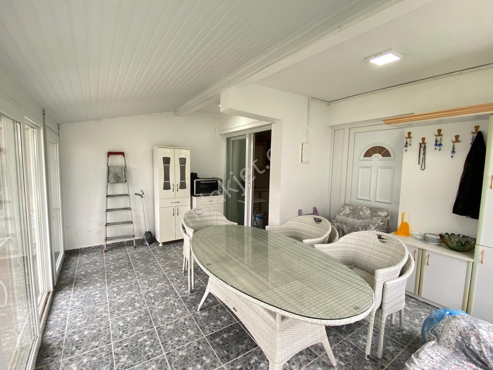 Ayvalık Altınova Sahilde Site İçerisinde Satılık 3+1 Villa - Görsel 7