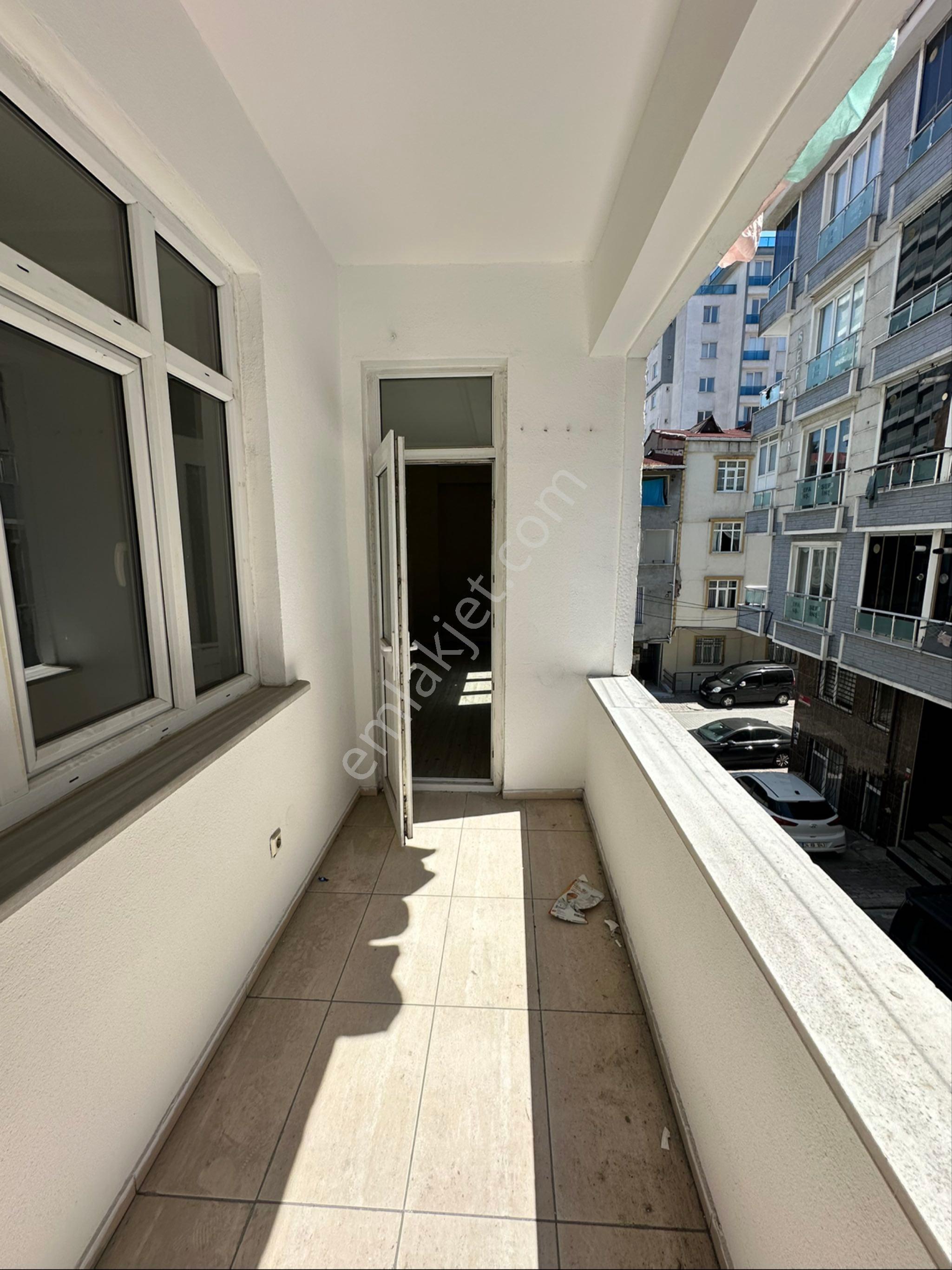Yeşilkent Mahallesinde Masrafsız Full Aydınlık 2+1 Ara Kat - Görsel 20