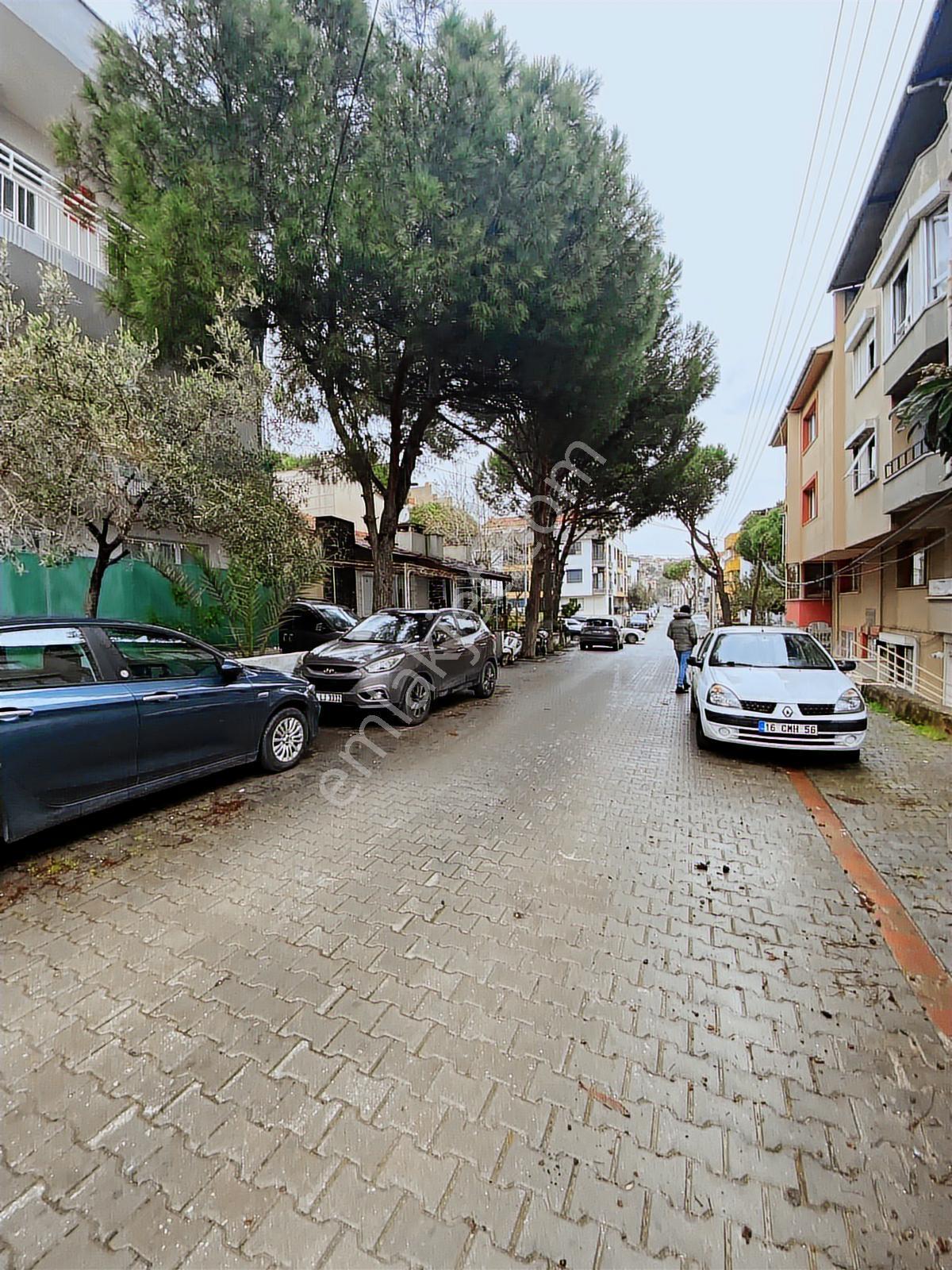 Bergama Bahçelievler Mahallesinde Komple Tadilatlı Bina Satışta - Görsel 15